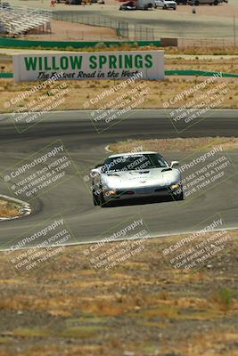 media/May-31-2025-CalClub SCCA (Sat) [[2c1a04e1ee]]/Qualifying/Group 4/Turn 4/